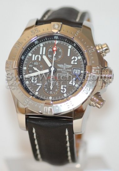 Breitling Avenger Skyland A13380 - zum Schließen ins Bild klicken