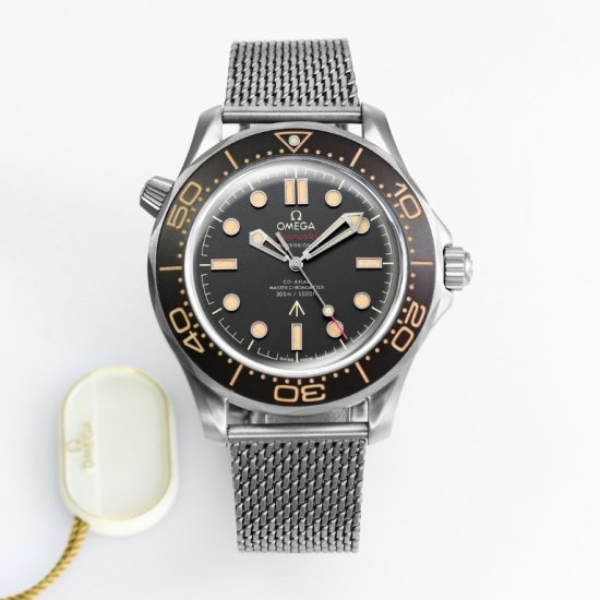 Omega Seamaster Diver 300M James Bond 007 Edition - zum Schließen ins Bild klicken