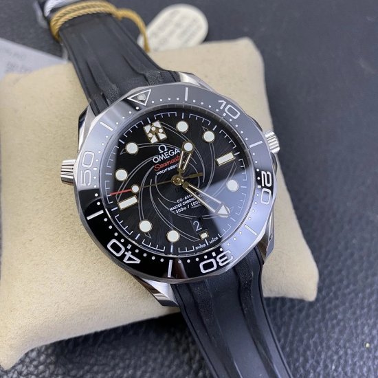 Omega Seamaster Diver 300M James Bond Edition - Haga click en la imagen para cerrar