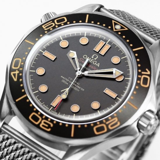 Omega Seamaster Diver 300M James Bond 007 Edition