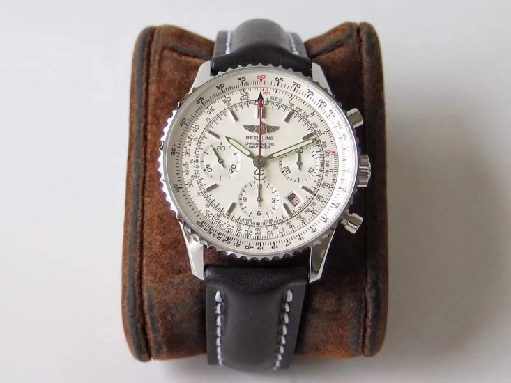 Breitling Navitimer AB0120 - Haga click en la imagen para cerrar